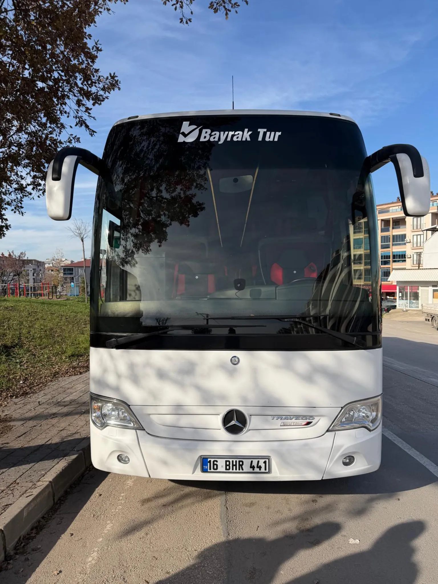 Mercedes Travego (50 Kişilik)